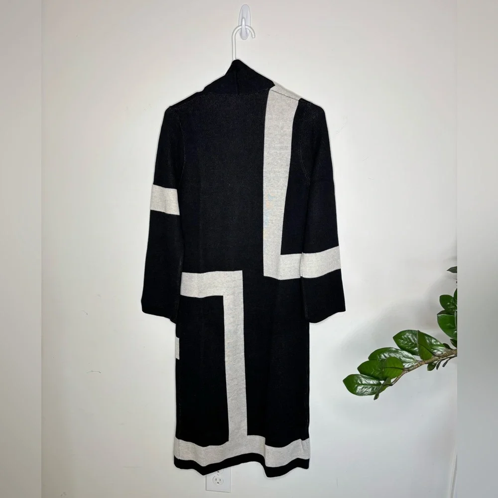 BN9 Vertigo Colorblock Long Cardigan Open Knit Black XS NWT‎